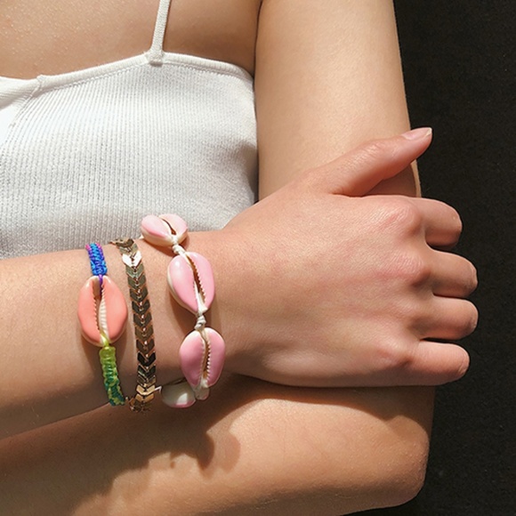 Beautiful Pastel Shell Bracelet Set - Picture 4 of 4